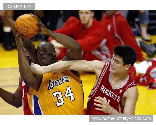 姚明巅峰时刻：重温NBA巨星的经典比赛与精彩瞬间